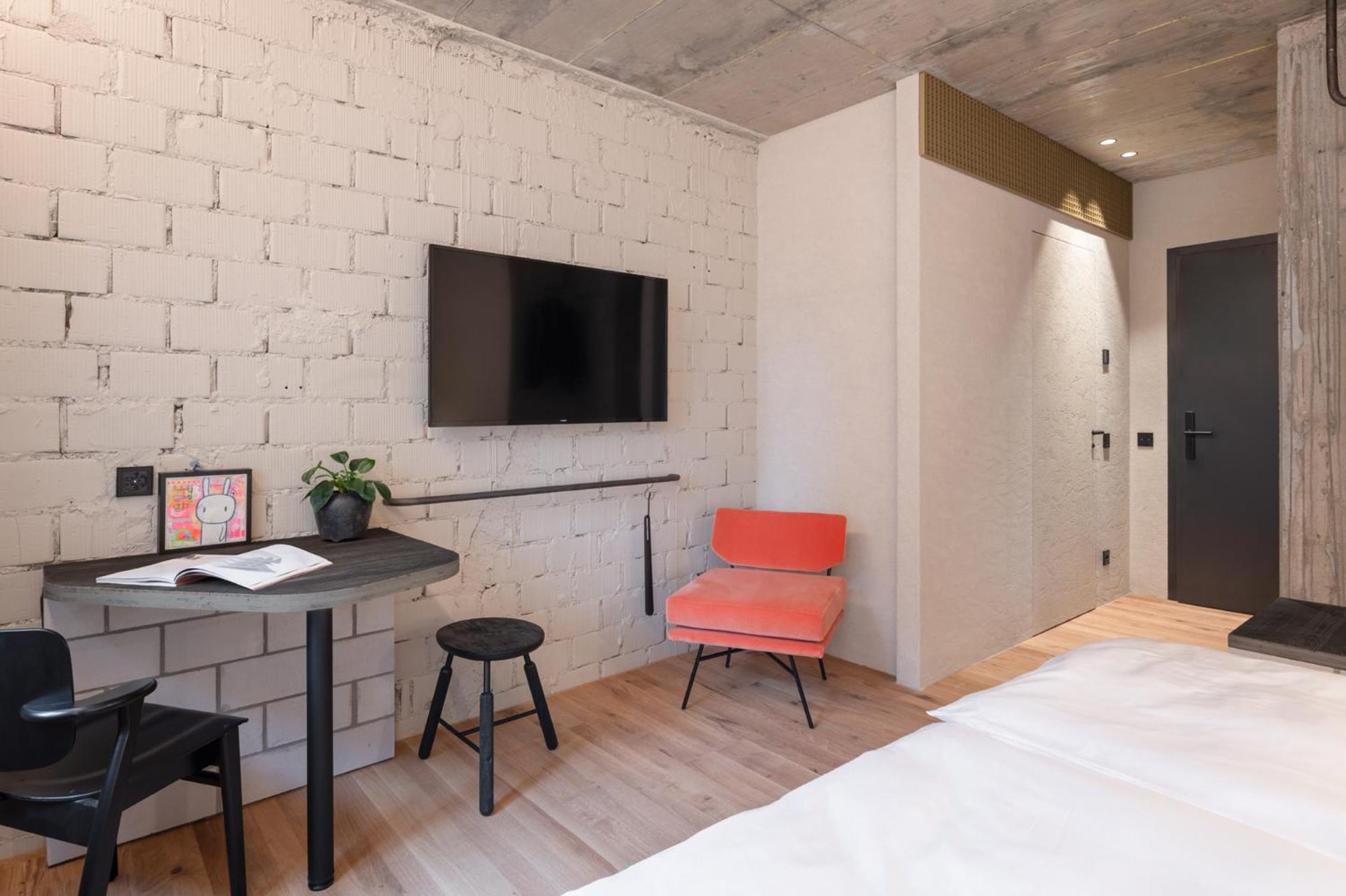 B5 Boutique Hotel (Adults Only) Лугано Екстериор снимка